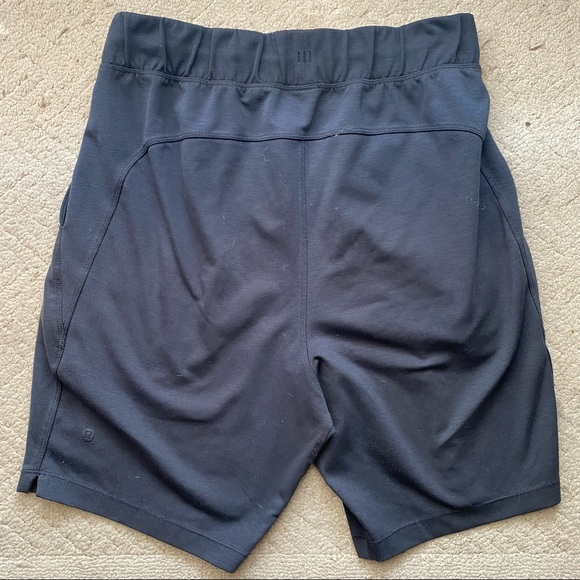 LULULEMON men’s black Connector 9” athletic shorts M - Picture 11 of 14